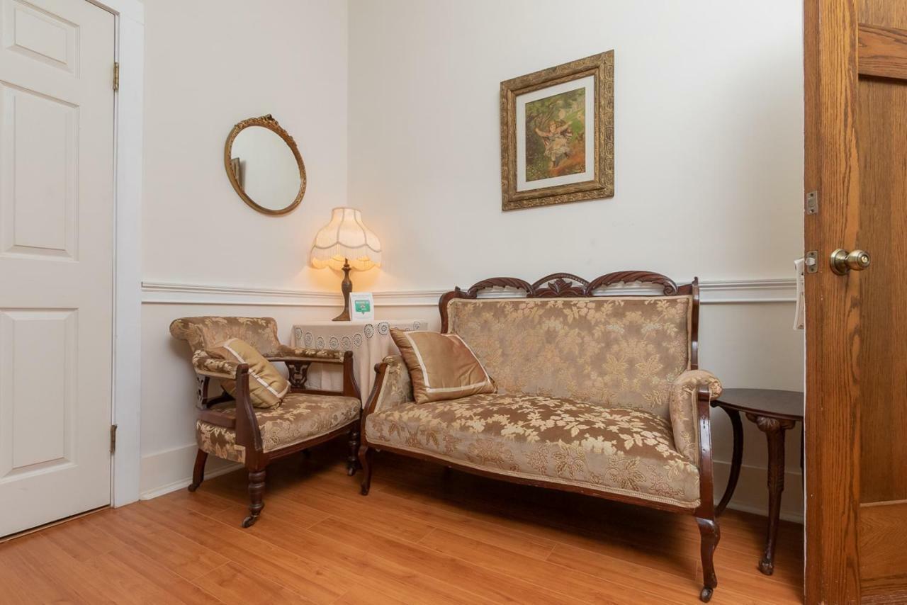Herlong Mansion Bed & Breakfast Micanopy Exterior photo