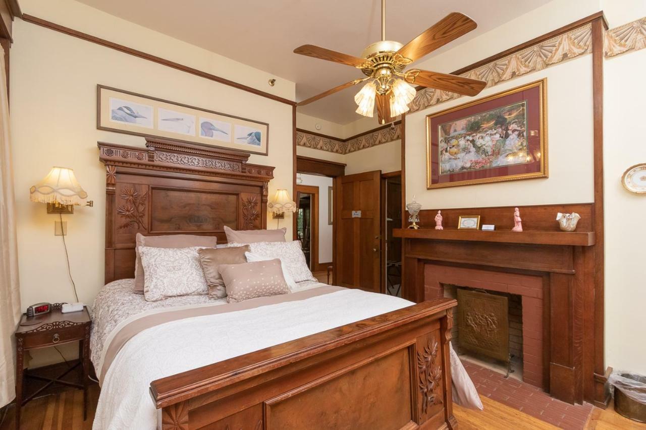 Herlong Mansion Bed & Breakfast Micanopy Exterior photo