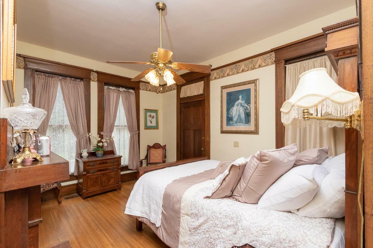 Herlong Mansion Bed & Breakfast Micanopy Exterior photo
