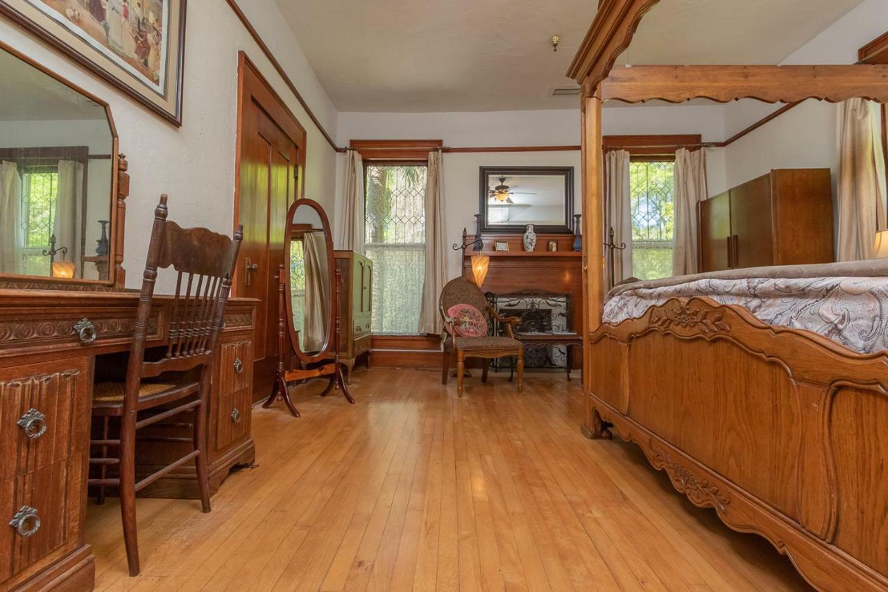 Herlong Mansion Bed & Breakfast Micanopy Exterior photo