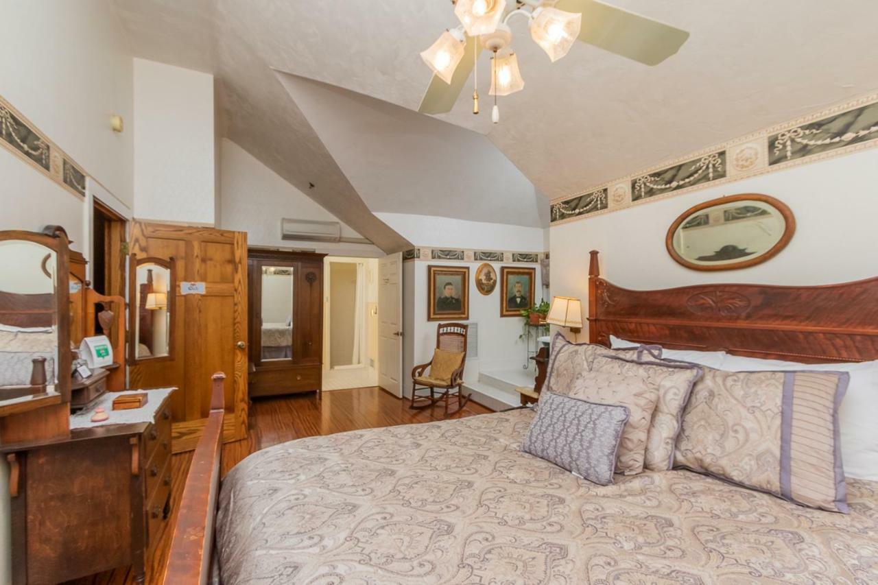 Herlong Mansion Bed & Breakfast Micanopy Exterior photo