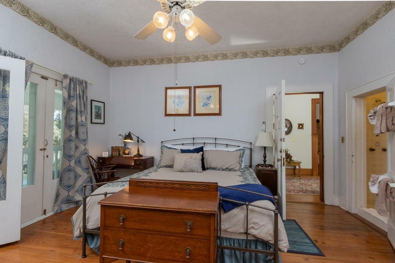 Herlong Mansion Bed & Breakfast Micanopy Exterior photo