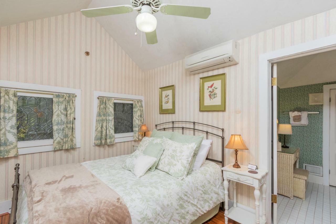Herlong Mansion Bed & Breakfast Micanopy Exterior photo