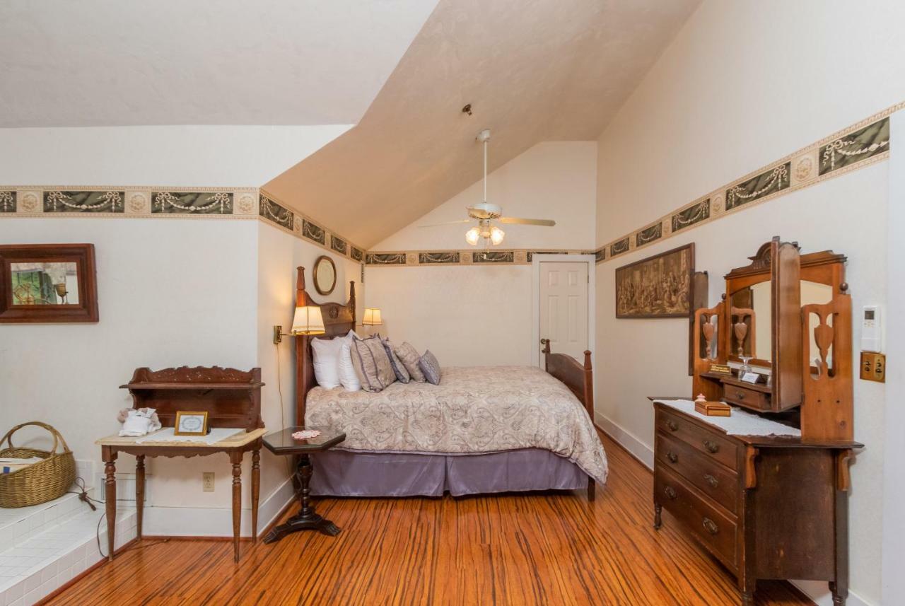 Herlong Mansion Bed & Breakfast Micanopy Exterior photo